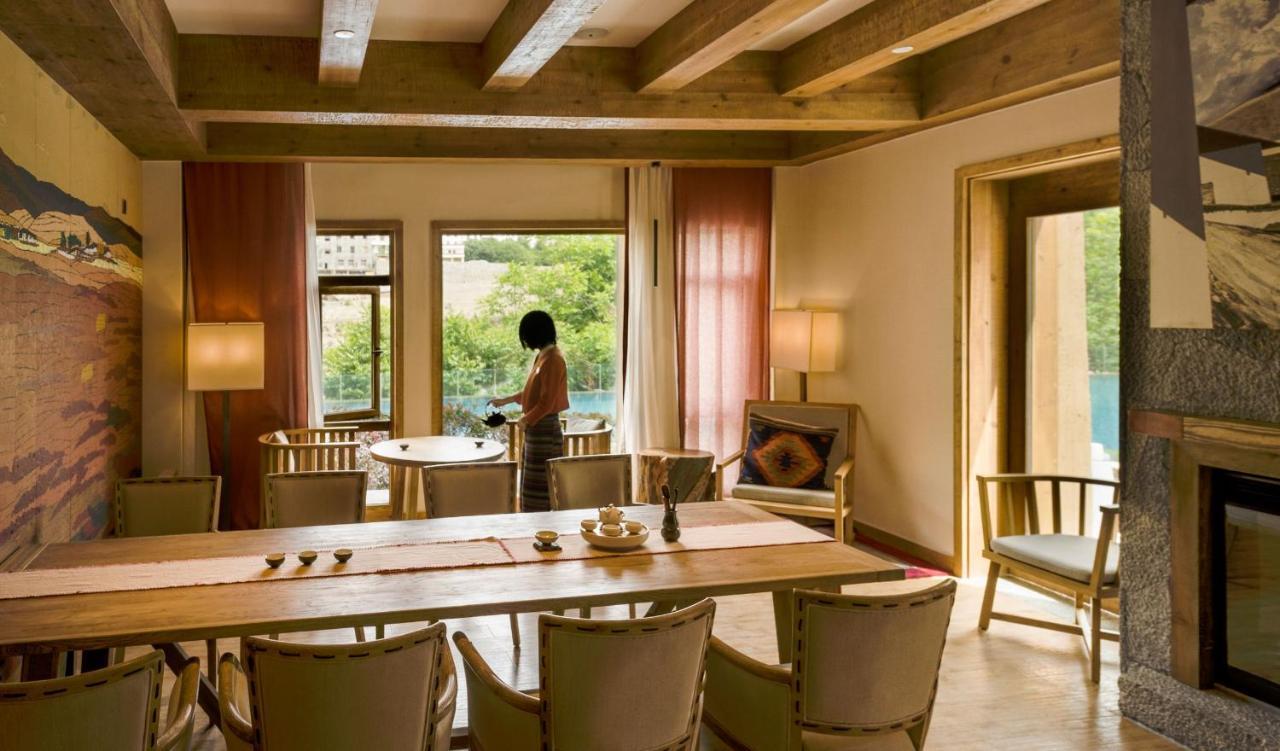 Lux* Tea Horse Road Benzilan Hotel Екстериор снимка
