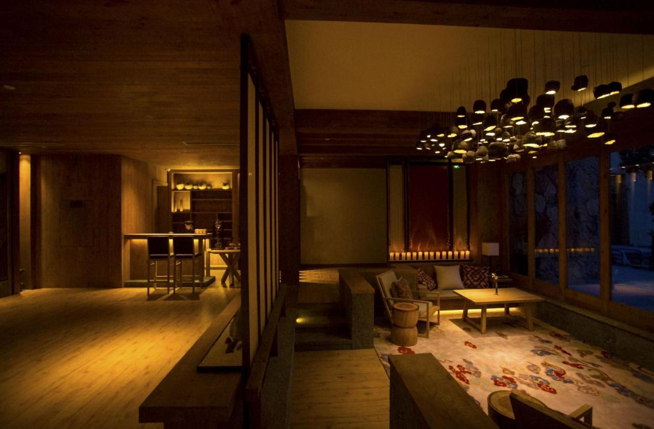 Lux* Tea Horse Road Benzilan Hotel Екстериор снимка