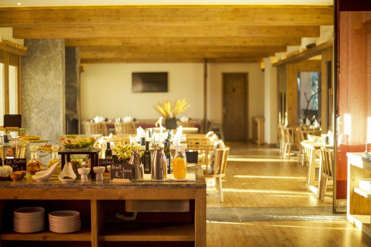 Lux* Tea Horse Road Benzilan Hotel Екстериор снимка