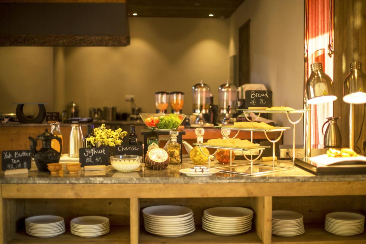 Lux* Tea Horse Road Benzilan Hotel Екстериор снимка