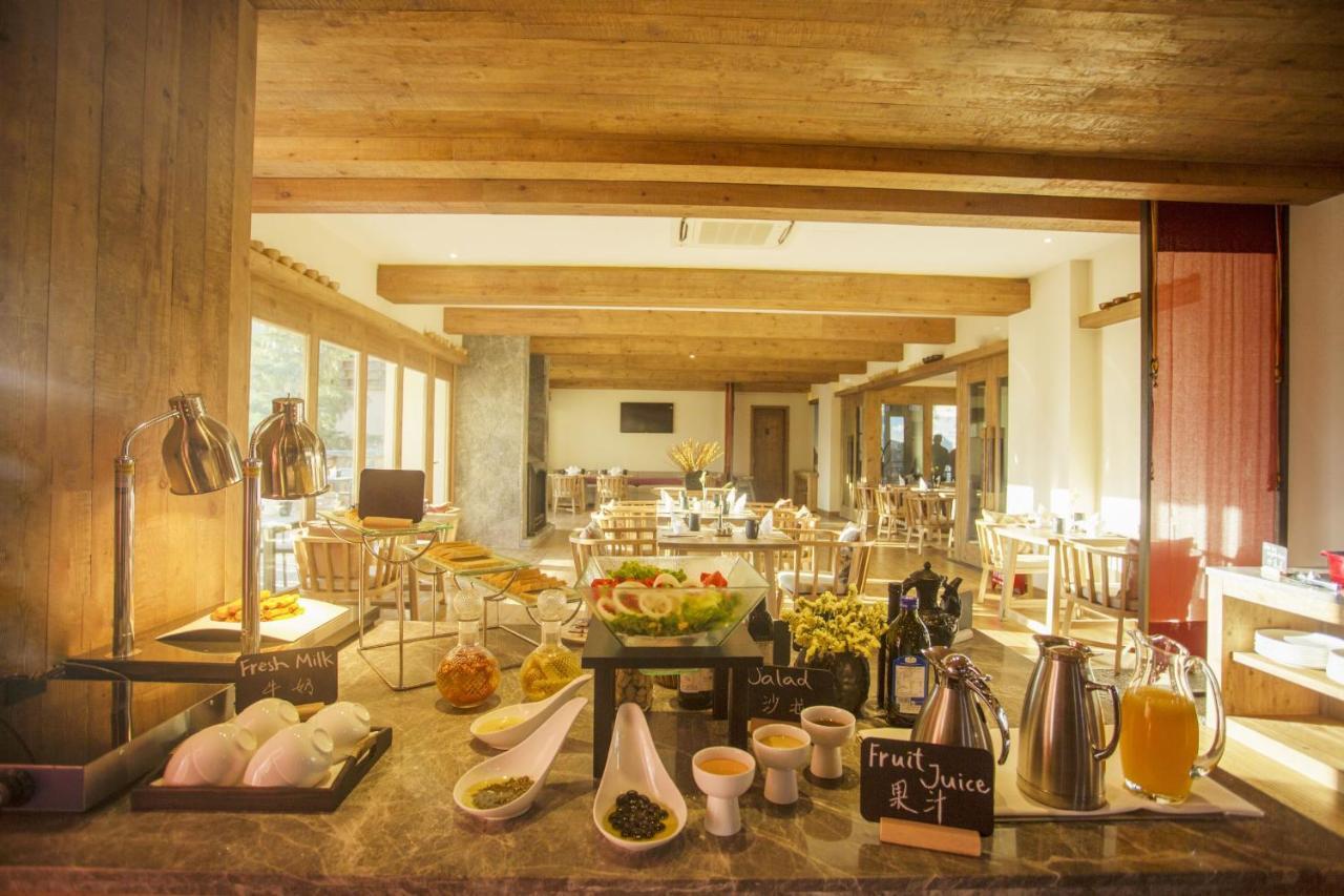 Lux* Tea Horse Road Benzilan Hotel Екстериор снимка