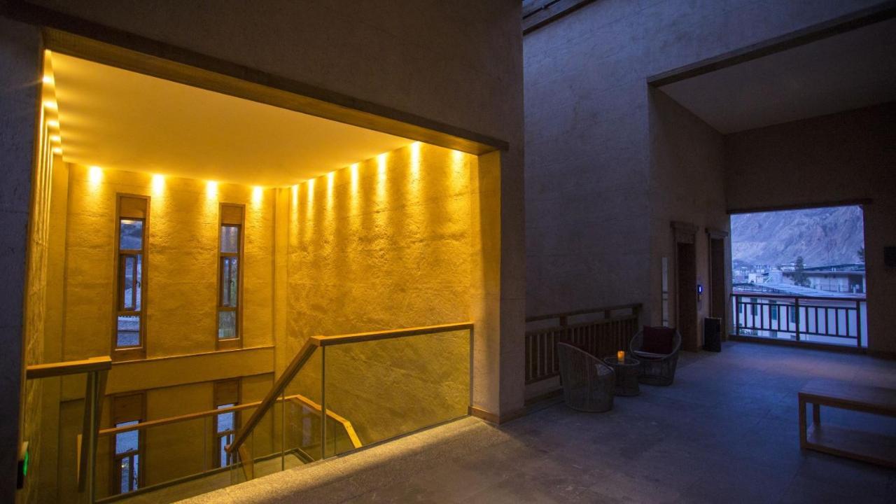 Lux* Tea Horse Road Benzilan Hotel Екстериор снимка