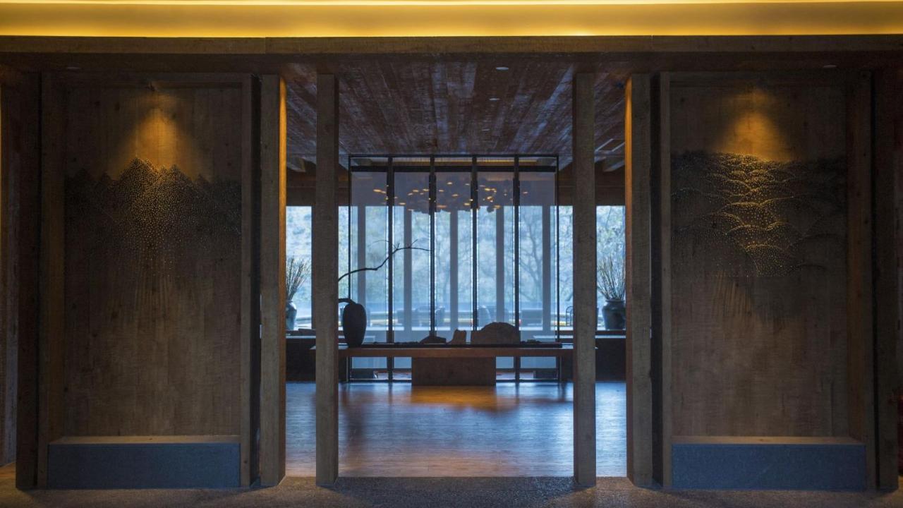 Lux* Tea Horse Road Benzilan Hotel Екстериор снимка